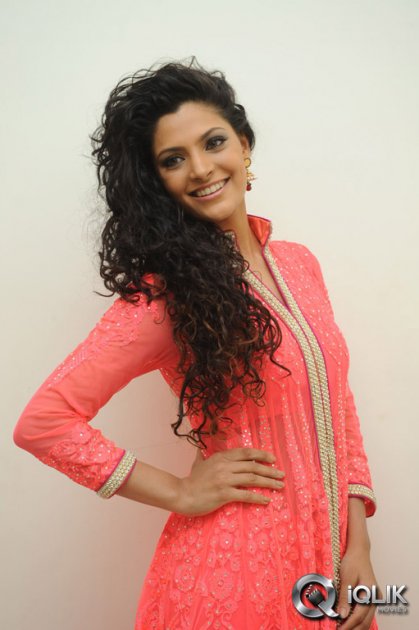 Saiyami-Kher-at-Rey-Audio-Launch